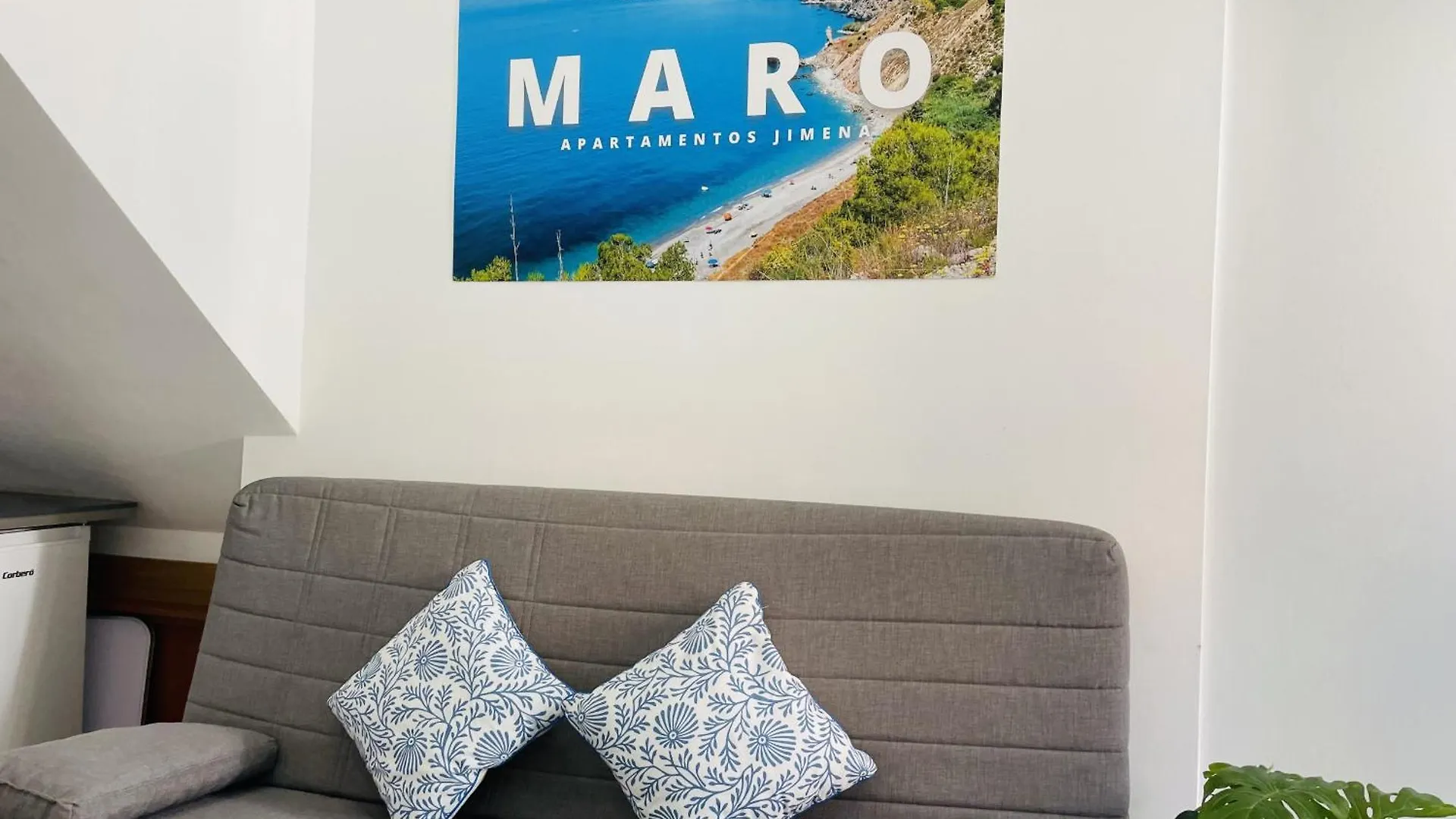 Apartamento Jimena Maro En El Centro De Nerja Apartman