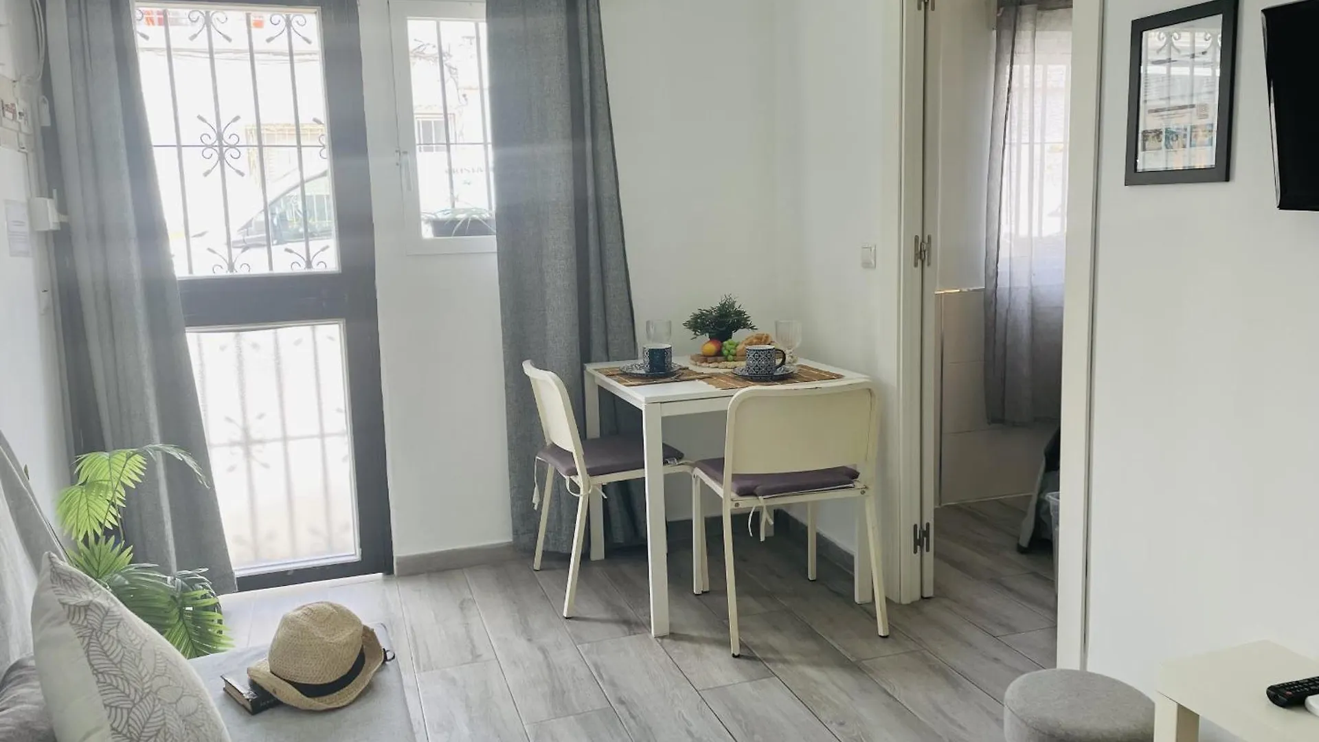 Apartamento Jimena Maro En El Centro De Nerja 0*,